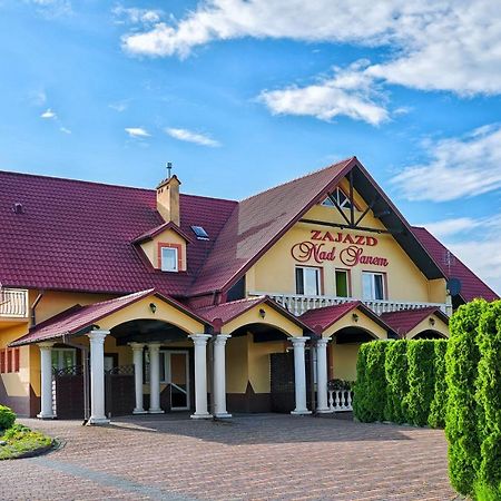 Zajazd Nad Sanem Jarosław Exteriér fotografie
